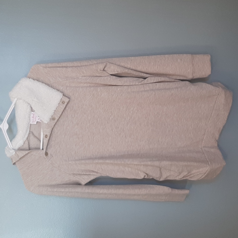 Maternity sweater